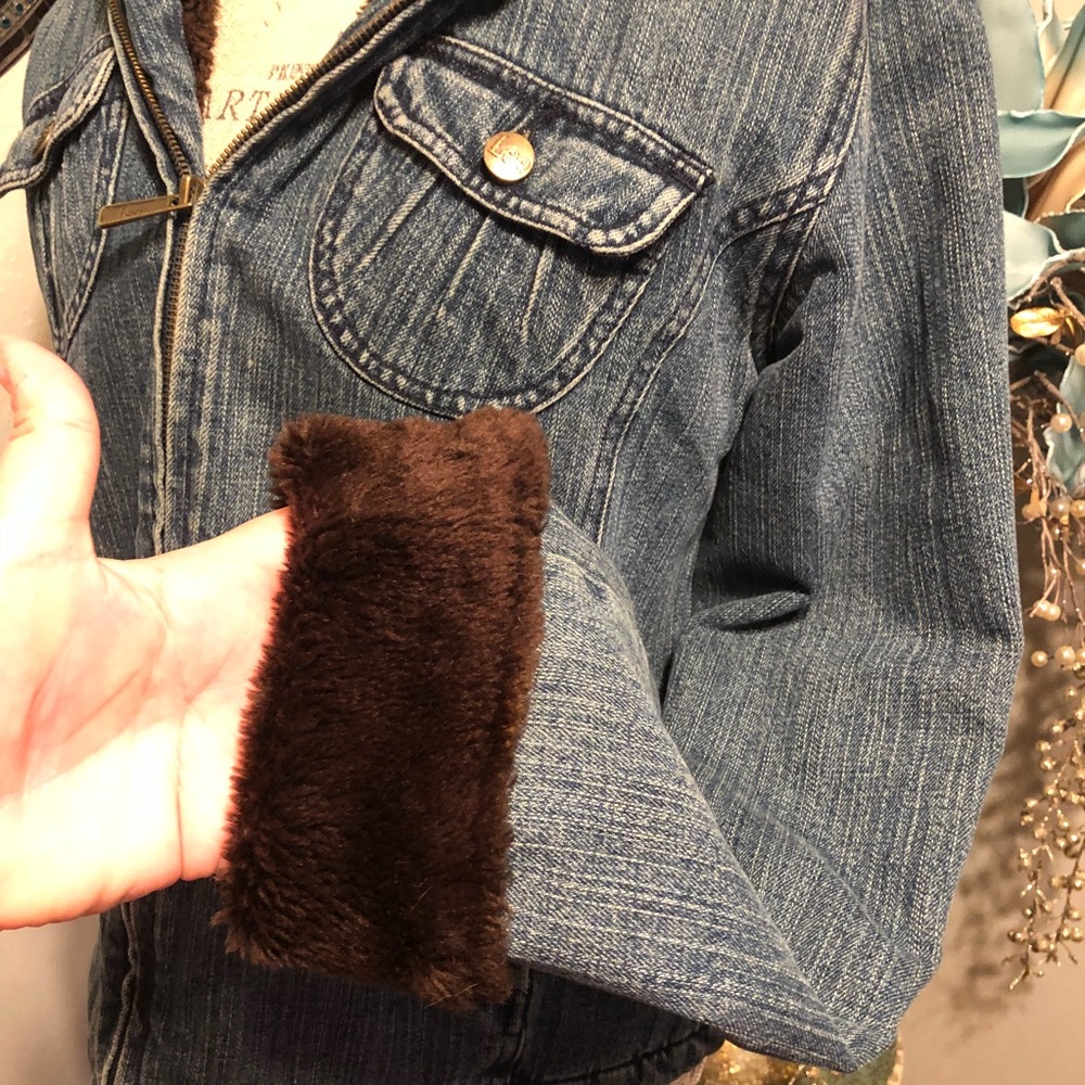 Lee Blue Jean Jacket with Brown Accents - Picture 4 of 7